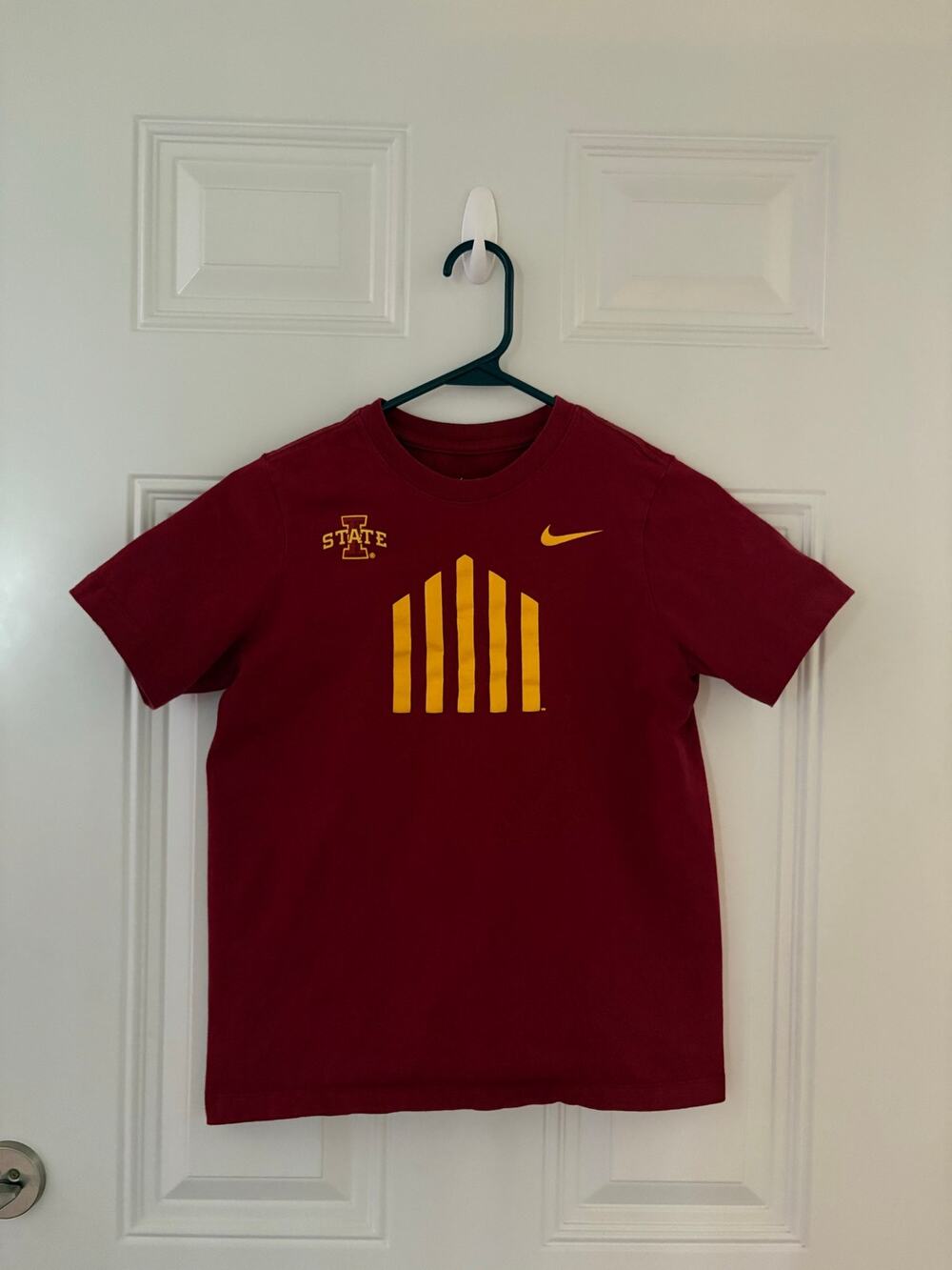 Nike Iowa State Cyclones Kids Tshirt Size Large